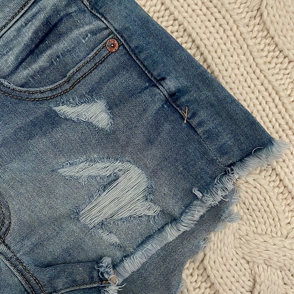 🌼2 for $20🌼 American Eagle Next Level Stretch Low-Rise Denim Short Shorts - Picture 7 of 9